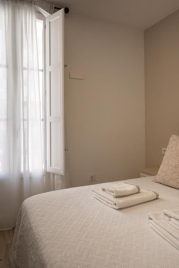 Apartamento Entrecatedrales Cádiz Exterior foto